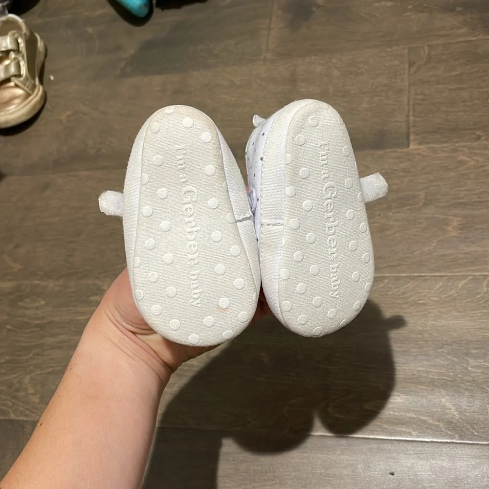 Wonder Nation Baby Girl size 3, Gerber 3-6Months Shoes